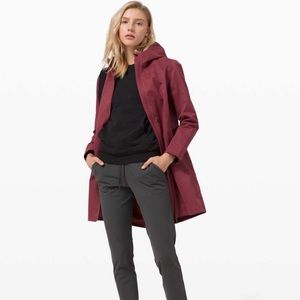 Lululemon rain rebel